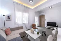 Venezian View Apartment Hotels in Nea Alikarnassos