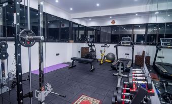Everest Boutique Hotel