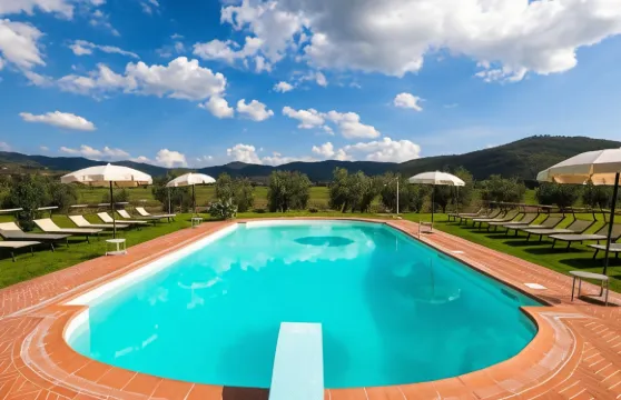 帕格利艾農莊酒店