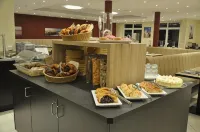 Avalon Hotel Bellevue - Aamiainen