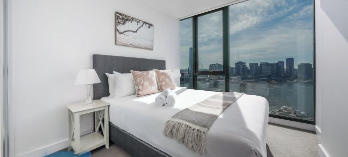 Melbourne Private Apartments - Stadium and Harbour Views Hotels in Docklands