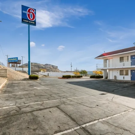 Motel 6 Wendover, UT