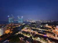 Seaview Landmark Studio Homestay at Gurney