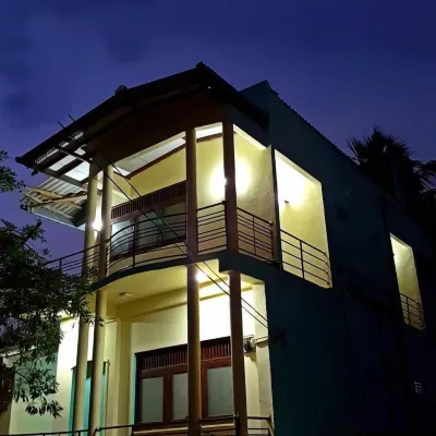 City Center Lodge Hotels near Ruwanweli Maha Seya