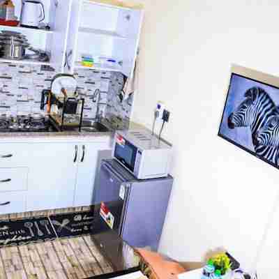 Lux Suites Luxylife Studios Kenol Rooms