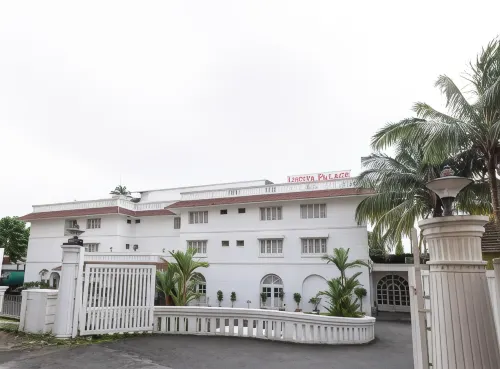 Hotel Luciya Palace - Parkplatz