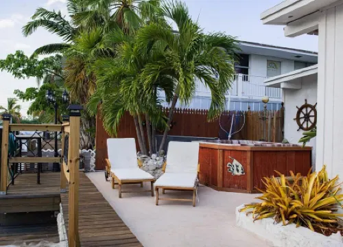 Carpe' Diem Heart of the Fl. Keys Specials