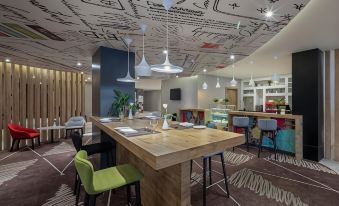 Ibis Jeddah Malik Road