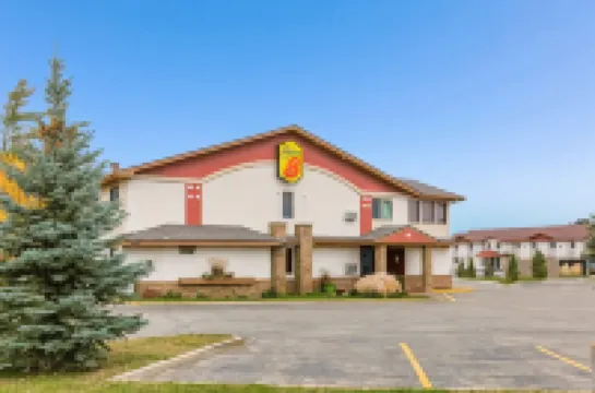 Super 8 by Wyndham Bemidji MN