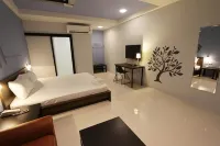 Eazy Motel B.a.n.g.n.a فنادق في بانغ فلي