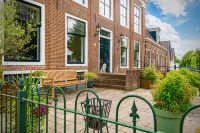 Herberg Het Rechthuis Hotels in Dokkum