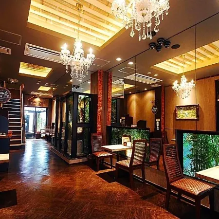 Hotel BaliAn Resort Yokohama Kannai - Adult Only Отели рядом с достопримечательностью «Станция метро Kami Ooka »
