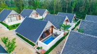 The Grand Retreat - Chikmagalur Hotels near Hebbe Falls