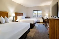 Cedar Shore Resort - Pools