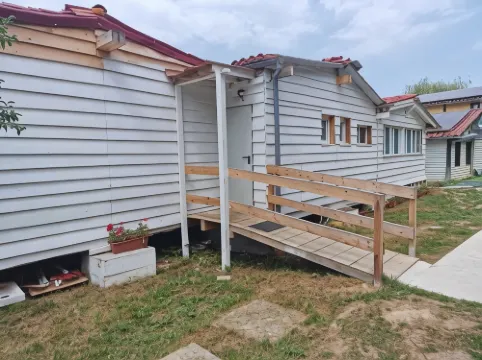 卡布爾尼阿豐圖拉鄉村民宿