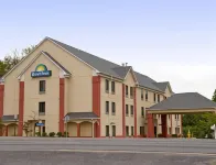 Sleep Inn Hotels near 2 Silos Brewing Co.