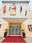هوتل لاجونا ريزيدنس Hotels near بورتو مارجيرا