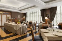 Ramada by Wyndham Naples