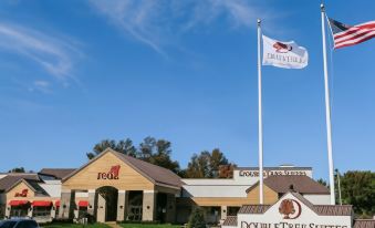 DoubleTree Suites by Hilton Mt. Laurel