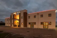 Hôtel the Originals Access, Bourges Nord Saint-Doulchard