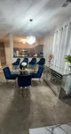 Luxe Central Suburban Retreat- close to speedway and airport - 4 tähden