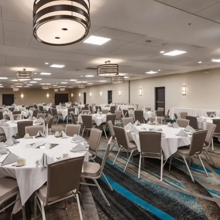 DoubleTree by Hilton Neenah