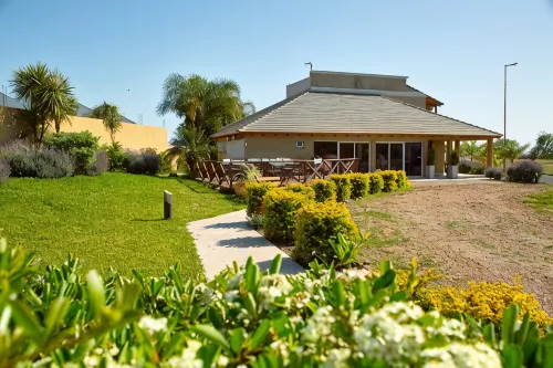 Brisas del Lago Apart y Hotel Hotels in Federacion