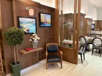 Hôtel les Voyageurs - Aamiainen