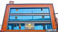 Hotel Vinayak Hotels near Chaudhary Charan Singh International Airport