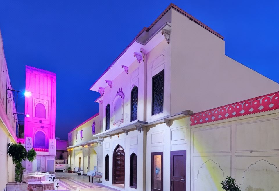 hotel overview picture