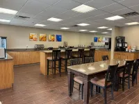 Comfort Inn Huntington Near University Area - breakfast