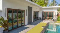 Ozzy Villa Phangan - Villas