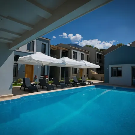 Mantinia Bay Hotel