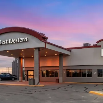 Best Western Marquis Inn  Suites