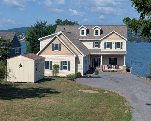 Charming 2-bedroom guest suite right on Keuka Lake with all the comforts of home Ξενοδοχεία στην πόλη Milo