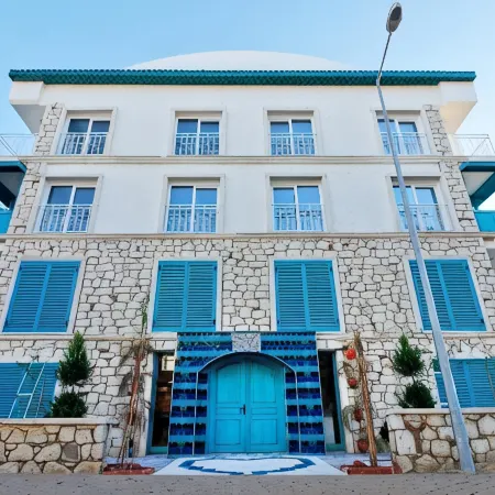 DAM Hotel Lara Отели рядом с достопримечательностью «Эски Лара»