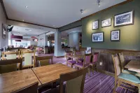 Premier Inn Newcastle (Metro Centre)