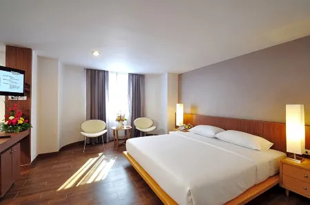 Flipper Lodge Hotel