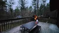 Stratton Mountain Getaway: 30% Off Ski Chalet w/Hot Tub, Firepit, & Pond Views