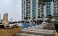 Restful and Good Location 1BR Apartment at Trillium Residence By Travelio - Condos