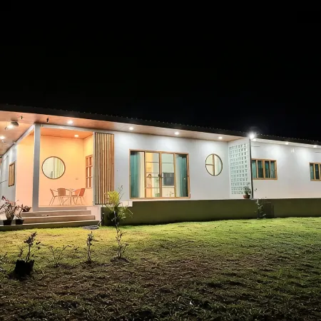 Phang Nga Vacation Home Отели рядом с достопримечательностью «Ао-Пханнга»