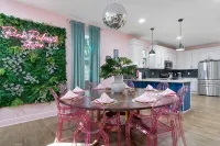 Girls Getaway - Bachelorette - Hot Tub - Pool - Sauna - Photo Room - Fire Pit - บังกะโล