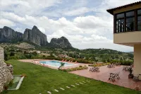 Meteora Hotel at Kastraki - Pool