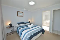 Waterfront Apartments Unit 2 - 3-Star