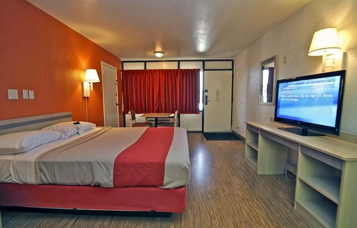 Motel 6 Sallisaw, OK