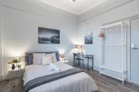Sunny Private Rooms – Steps to Train, Shops & Park - Park Yeri