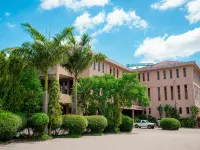 Lush Garden Hotel