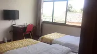 Yuxian Tea Farmer Inn (Taohuatan Scenic Area) - Khách sạn giá rẻ