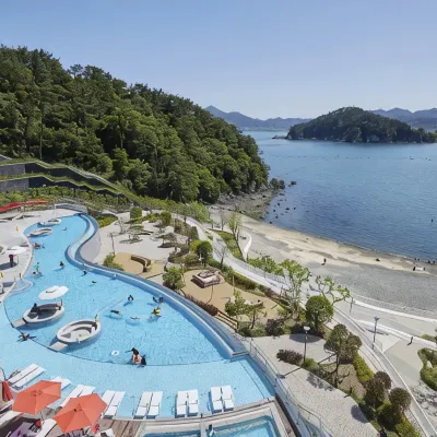 Hanwha Resort Geoje Belvedere Hotels near Maengjongjuk Theme Park
