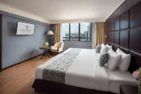 Twin Towers Hotel - Balkoner